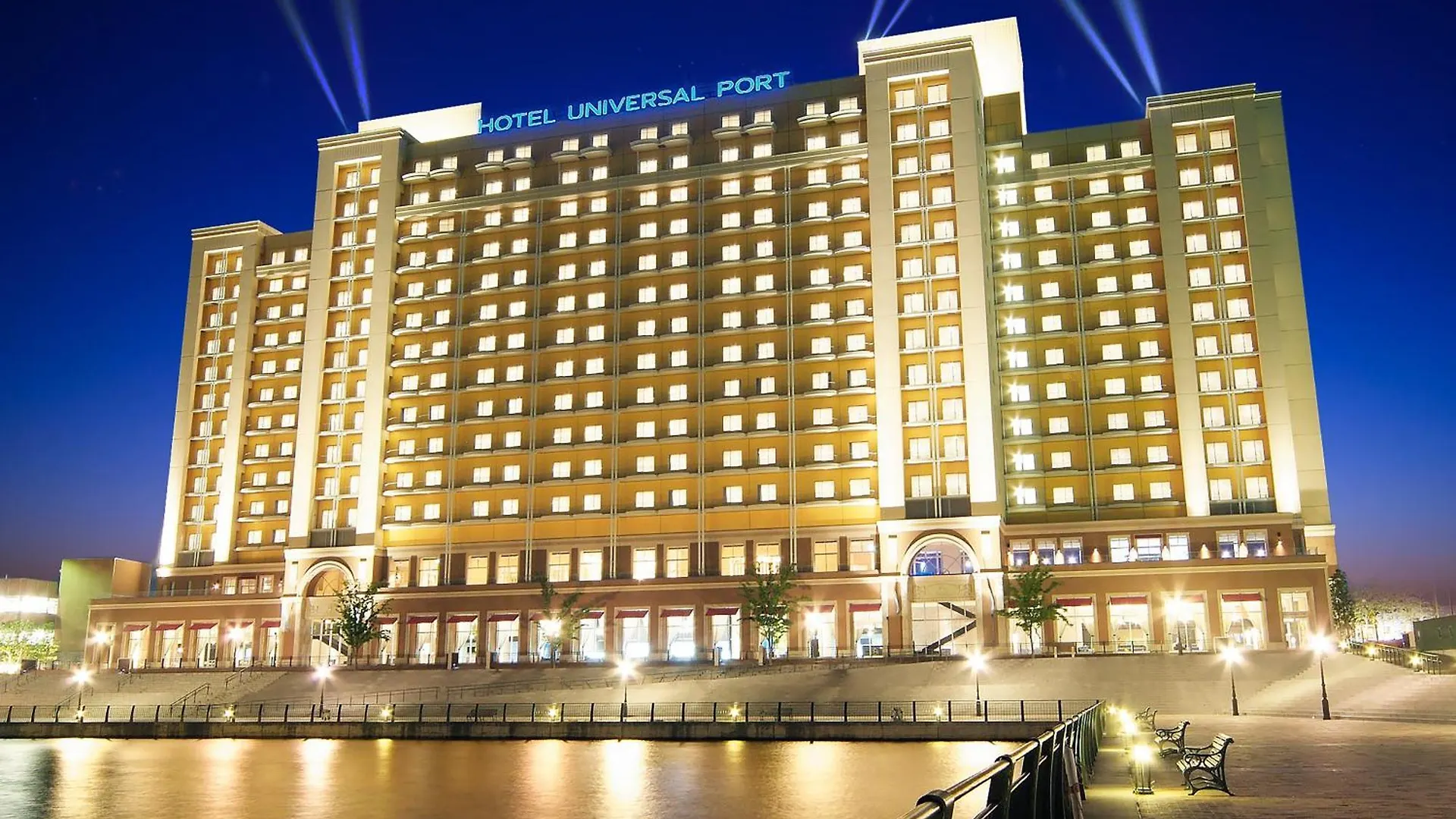 Hotel Universal Port Осака