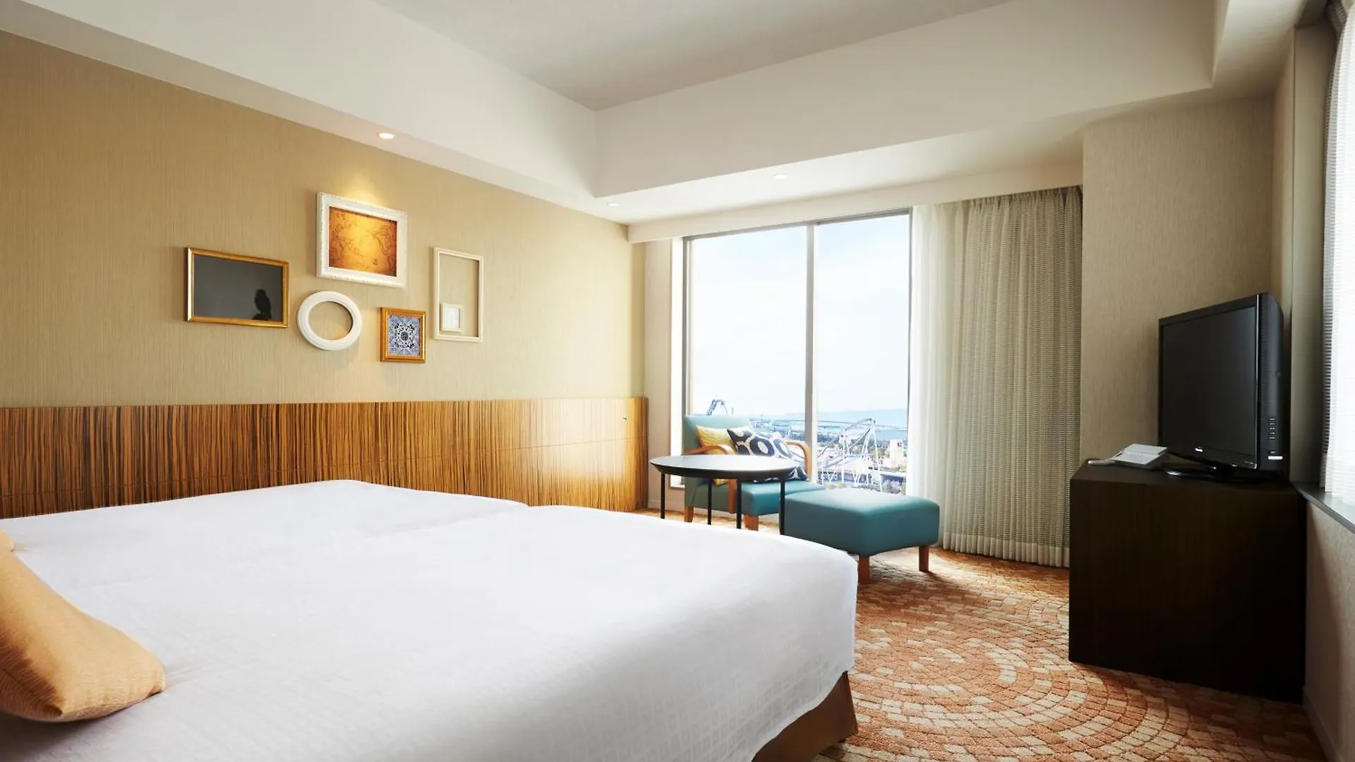 ****  Hotel Universal Port Osaka Japan