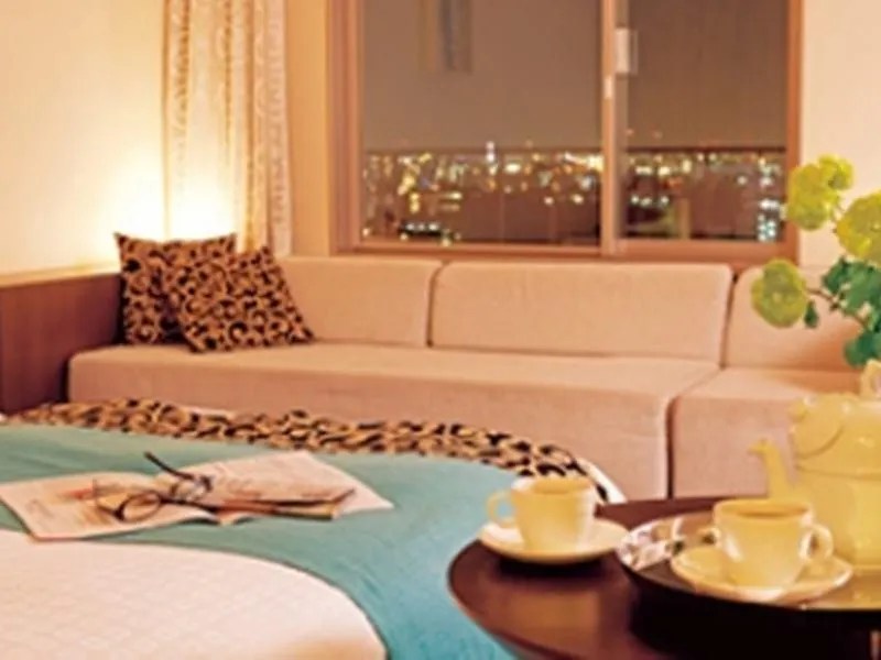 Hotel Universal Port Осака 4*,